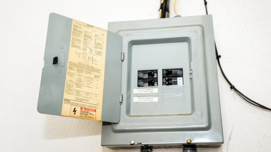 Electrical breaker box